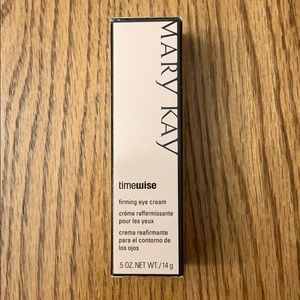 NWOT - Mary Kay Firming Eye Cream